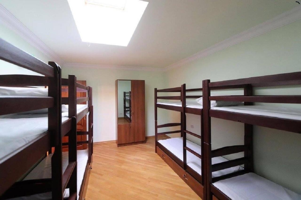 Tumanyan Hostel And Tours Ереван Номер фото